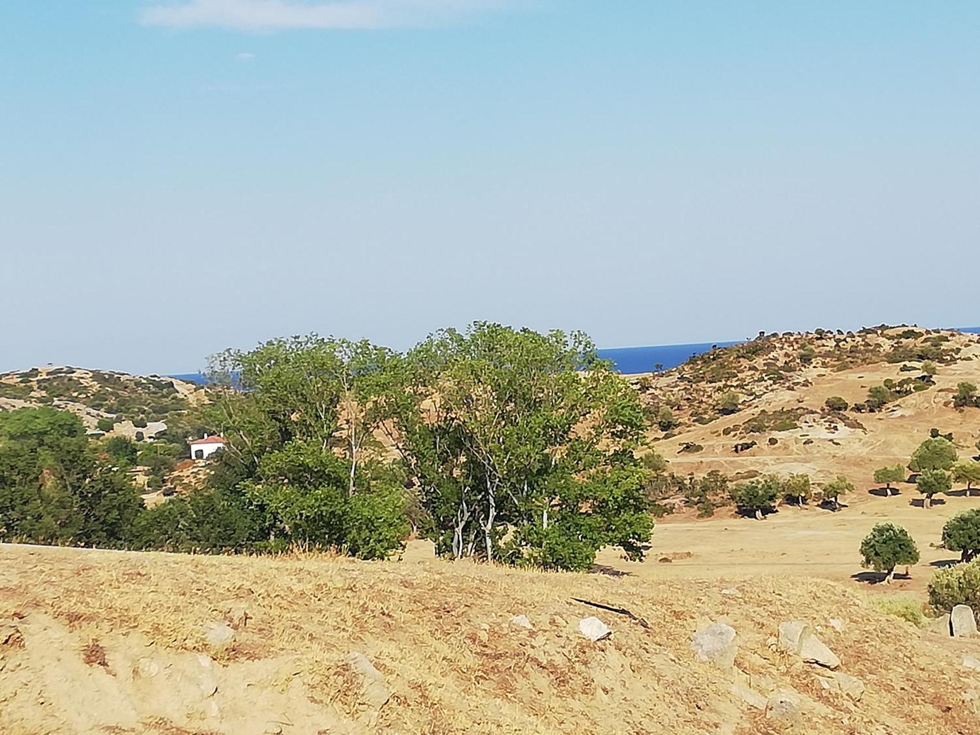 Efthea Valley Skala Sikias