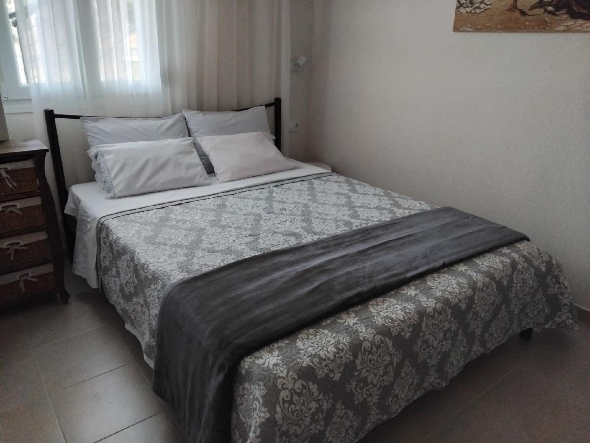 Efthea Valley Apartment